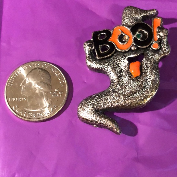 Adorable Halloween Brooch - Picture 3 of 3